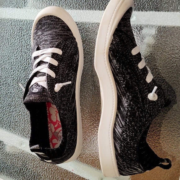 Roxy Women's Sneakers - 9.5 - EUC - Picture 12 of 13